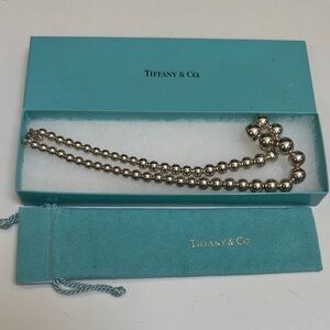 Tiffany & Co. Silver Beads on chain Necklace with Box one full ounce weight EC